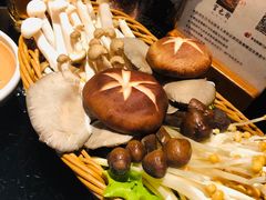 -官也街澳门火锅(新源里店)