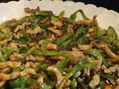 青椒干子肉丝-集贤门·徽菜(南山店)