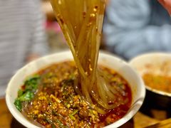 -万记麻辣烫国展总店