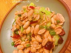 -胡桃里乐队酒馆