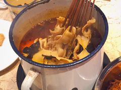 特色毛肚锅-喝丢一只鞋辣炒海鲜小烧烤(三八广场店)