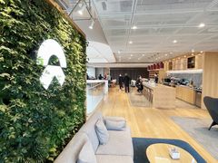 -蔚来中心(北京中关村店)