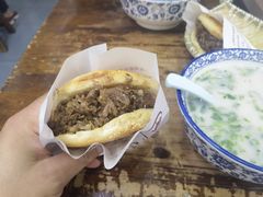 -穆得·老周家牛肉烧饼(普利街店)