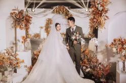 点击看大图 -臻囍婚纱礼服·新娘跟妆造型(二七万达店)