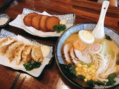 -轻音料理(王府星Mall店)