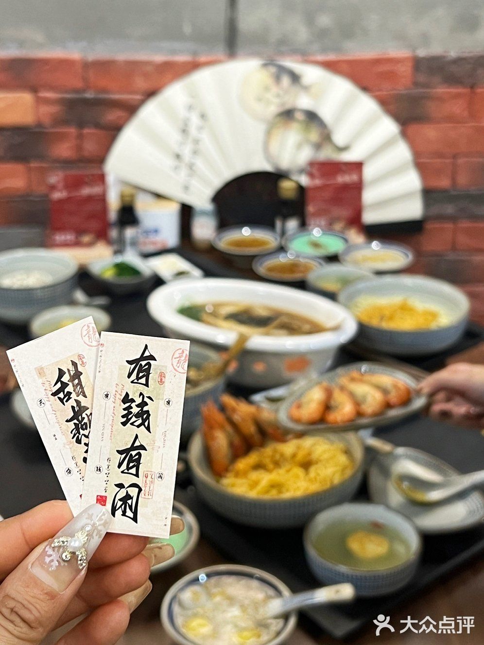 河豚蟹粉一口鲜，炫了这碗，愿来年得偿所愿 