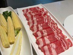 肥牛-海底捞火锅(长宁路龙之梦店)