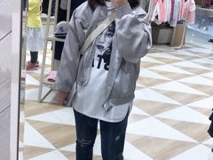 -至潮影城(庆春路锦和大厦店)