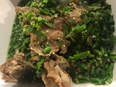 -席娜卡琳火车铁道夜市