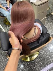 -Tloml salon