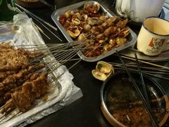 -喝丢一只鞋海鲜烧烤·海肠捞饭(文体街店)