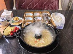 -飞虎过桥米线(翠湖店)