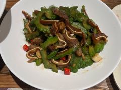 -黄泥岗·地道湖北菜(奥特莱斯店)