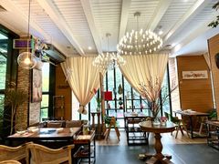 -樾餐厅泰式海鲜火锅(民歌湖店)