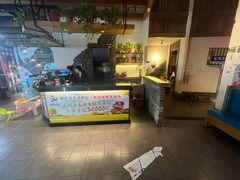 -挂旗柴锅鸡(蚌山区嘉年华店)