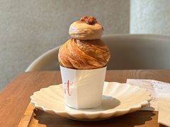-VERIE BAKEHOUSE
