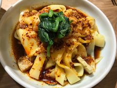 -巴依兄弟西域美食(机场店)