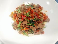 -艳阳天·非遗楚菜(武汉客厅店)