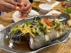 -两兄弟Song Pee Nong(2号店)