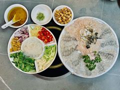 -官塘陈记鱼生·潮汕砂锅粥·牛肉火锅(潮枫路总店)