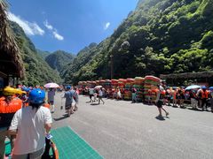 -重庆神龙峡漂流