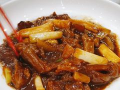 蹄筋烧海参-玉华台饭庄·淮扬菜·烤鸭(望京店)