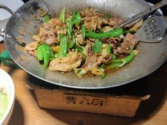 -费大厨辣椒炒肉(万家丽一店)