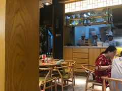 大堂-伊喜饺子·烤鸭(五道口学院路店)