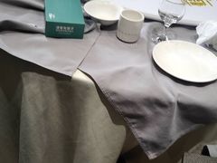 -一家人(凯旋路店)