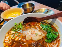 -SHAN山(前滩太古里店)