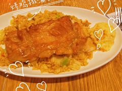 -玛格萝妮(汇智国际商业中心店)