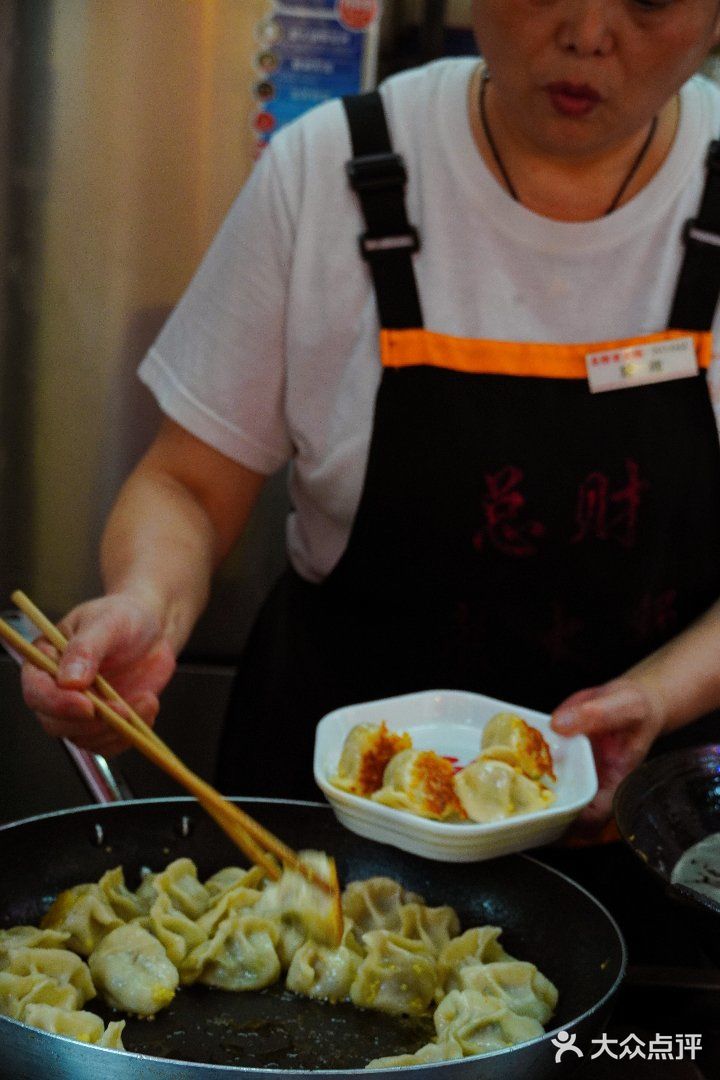 📷相册=美食储存机，火锅照片占一半