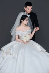 -雅云婚纱摄影工作室旗舰店