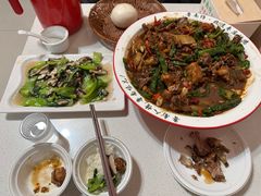 -鲁南仔·滕州炒鸡(经三路店)