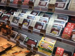 -盒马鲜生(莱蒙都会店)
