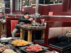 -啊美丽炭火烤肉(滑翔一店)