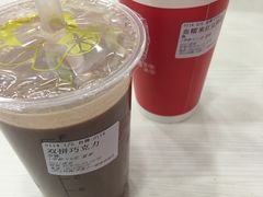 -沪上阿姨·精选茶饮(十一经路店)