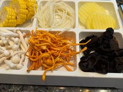 -一席地·本地鸡窝·杭帮鸡火锅(萧山银隆百货店)