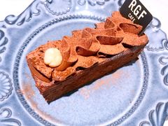-RGF(巨鹿路店)