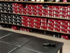 -UNDER ARMOUR(新燕莎奥莱店)