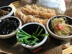 -丁里羊肉小镇(天鹅湖总店)