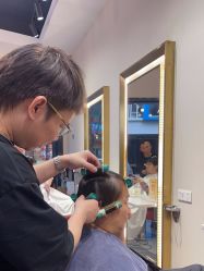 -P.R.O.salon 发哲