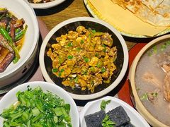 -廖师傅大蒜炒腊肉(袁家岭店)