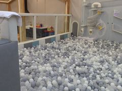 -碧中海汤泉汗蒸酒店