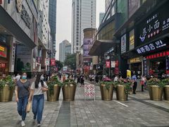 -八一好吃街·高品美食广场