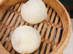 鮮肉包-鼎泰丰(新港中心店)