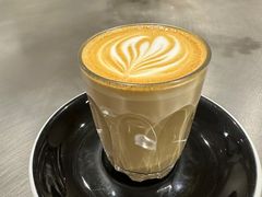 澳白-black rainbow coffee