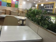 -六和餐饮(东城根店)