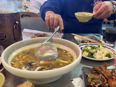 -曹掌柜小酒馆烧烤集团(宾川路店)