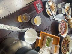 -蓝田九大碗民俗食府(蓝田店)